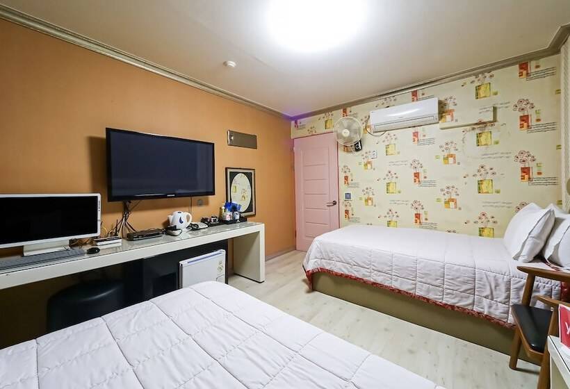 Motel Tongyeong Valentine