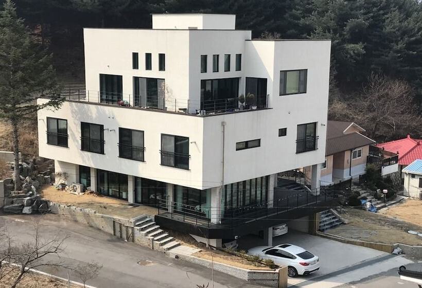 פנסיון Chuncheon 91stay