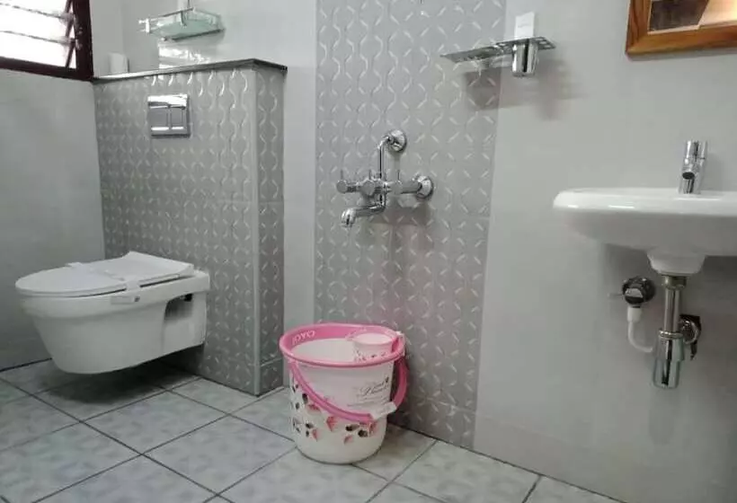 Majatalo John Towers