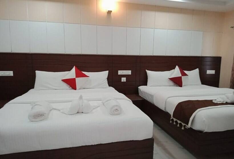 פנסיון John Towers