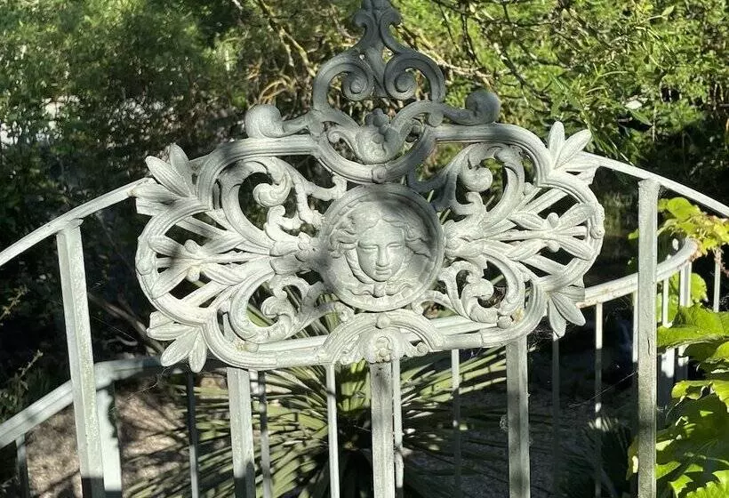 Majatalo Le Domaine De La Tuilerie   Gîte De Charme En Bord De Rivière Avec Piscine