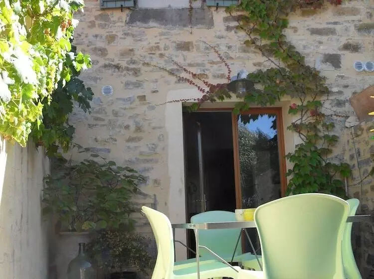 Majatalo Le Domaine De La Tuilerie   Gîte De Charme En Bord De Rivière Avec Piscine