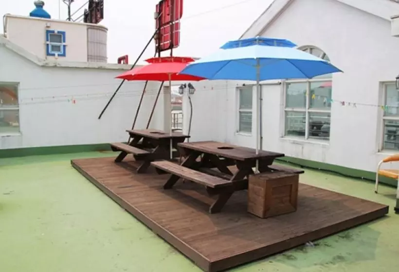 ペンション Naksan Beach Condotel