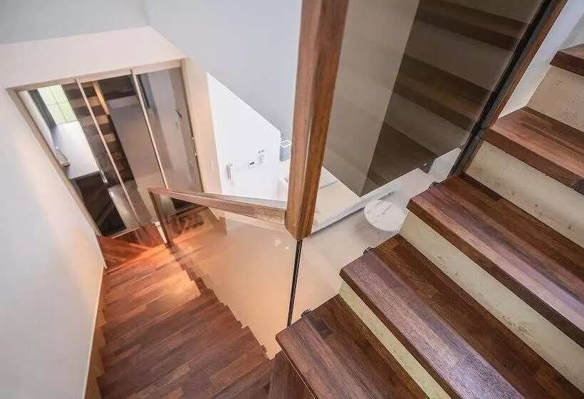 Majatalo Pohang The Elite Kids Pool Villa