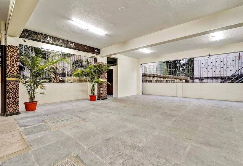 پانسیون Treebo Sripadha Residency Alipiri Road