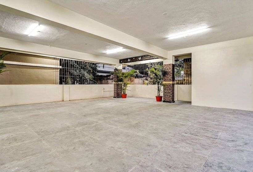 پانسیون Treebo Sripadha Residency Alipiri Road