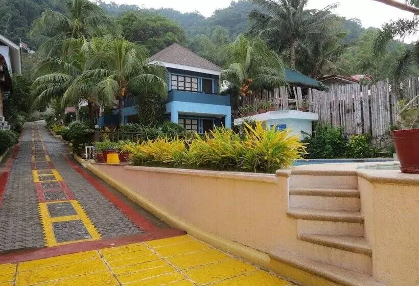 Hotelli Pier Uno Dive Resort