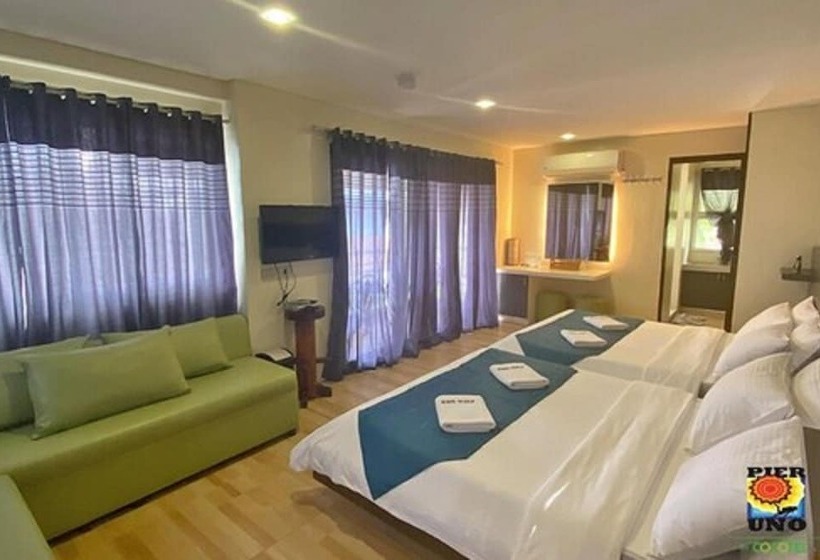 Отель Pier Uno Dive Resort