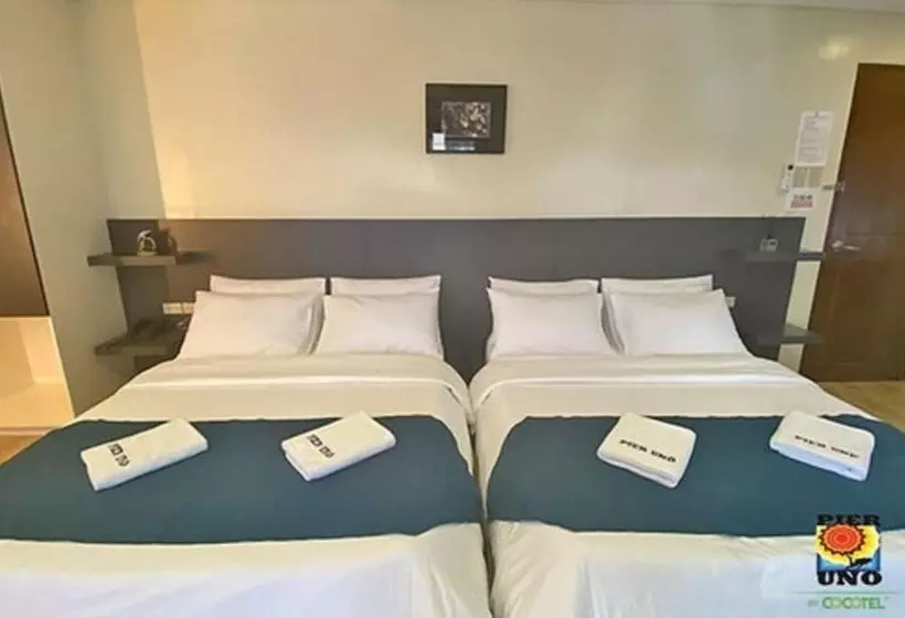 Hotelli Pier Uno Dive Resort