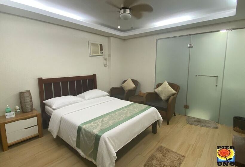 Отель Pier Uno Dive Resort