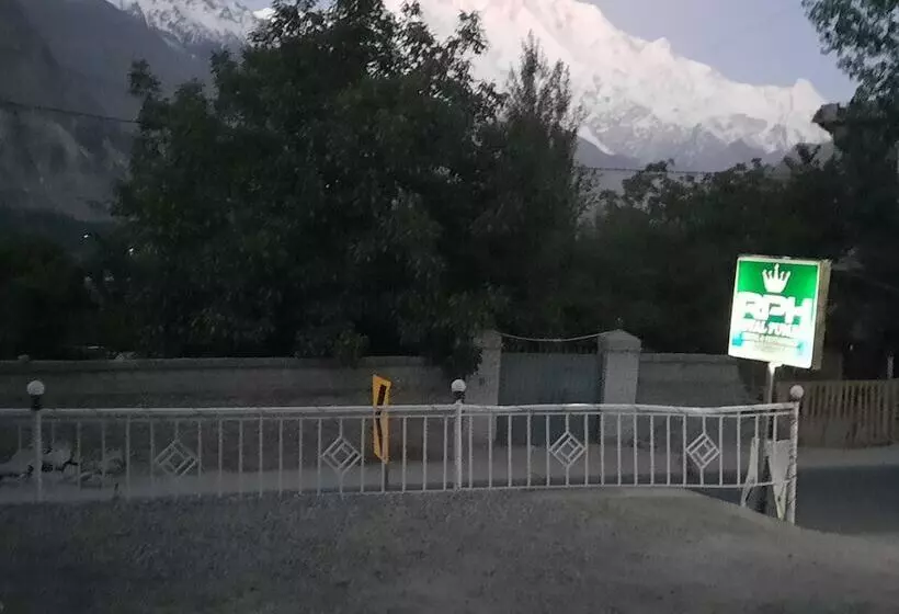 Royal Punjab Hunza Hotel And Restaurant
