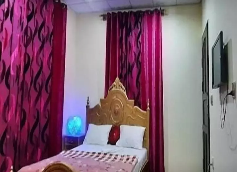 Royal Punjab Hunza Hotel And Restaurant
