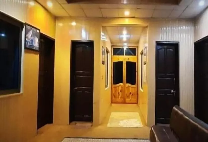 Royal Punjab Hunza Hotel And Restaurant