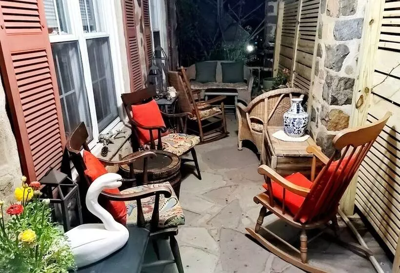 The Design Apartment At Sanctuary Of The Swan Wellness Hotel Swan Rescue Farm