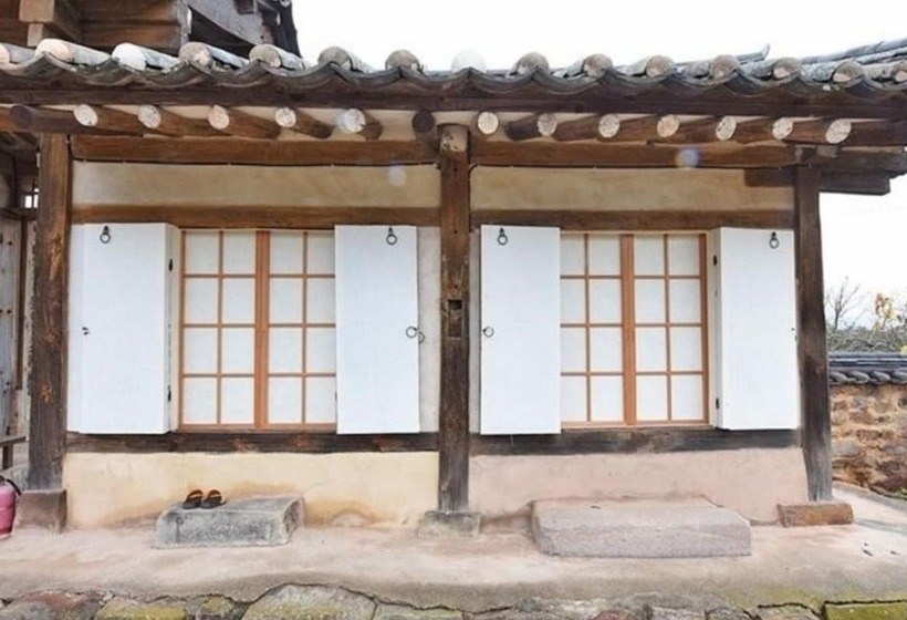 Andong Jeongjaejongtaek Hanok Pension