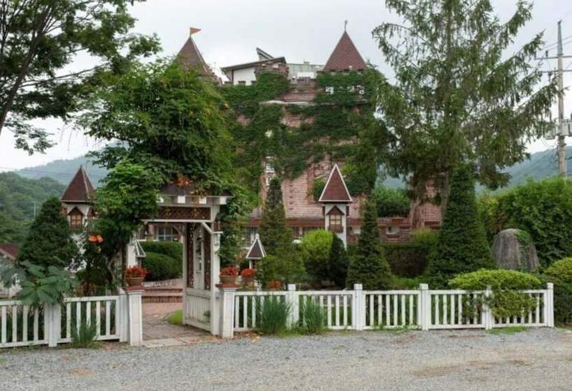 Anseong Provence Pension