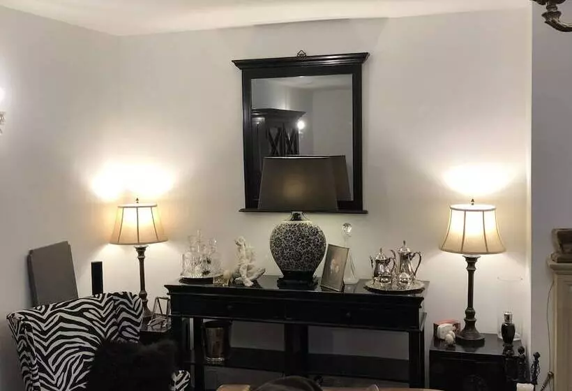 Aamiaismajoitus (B&B) Les Geais