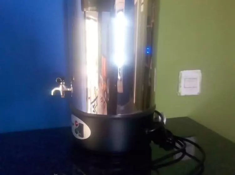 تختخواب و صبحانه Muroy Executive Lodge