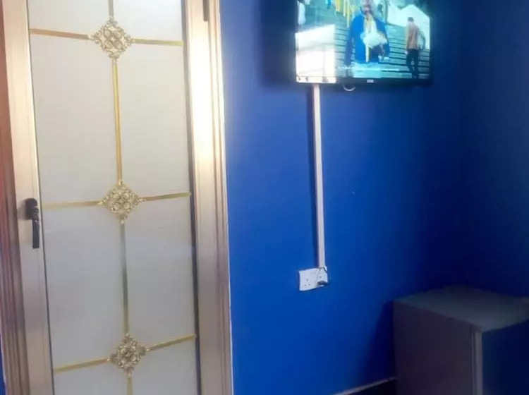 تختخواب و صبحانه Muroy Executive Lodge