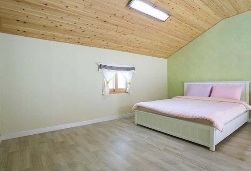 Boseong Gureumsogui Sanchaek Pension