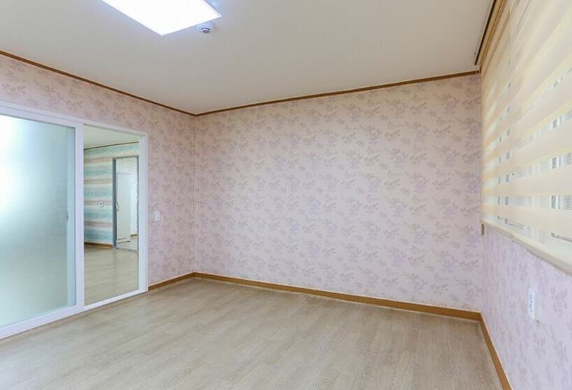 Damyang Dongine Unshared House Pension