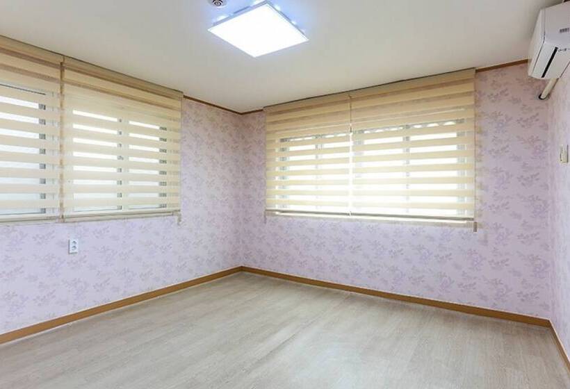 Damyang Dongine Unshared House Pension