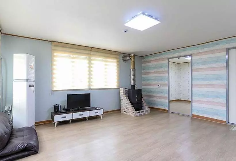 Damyang Dongine Unshared House Pension
