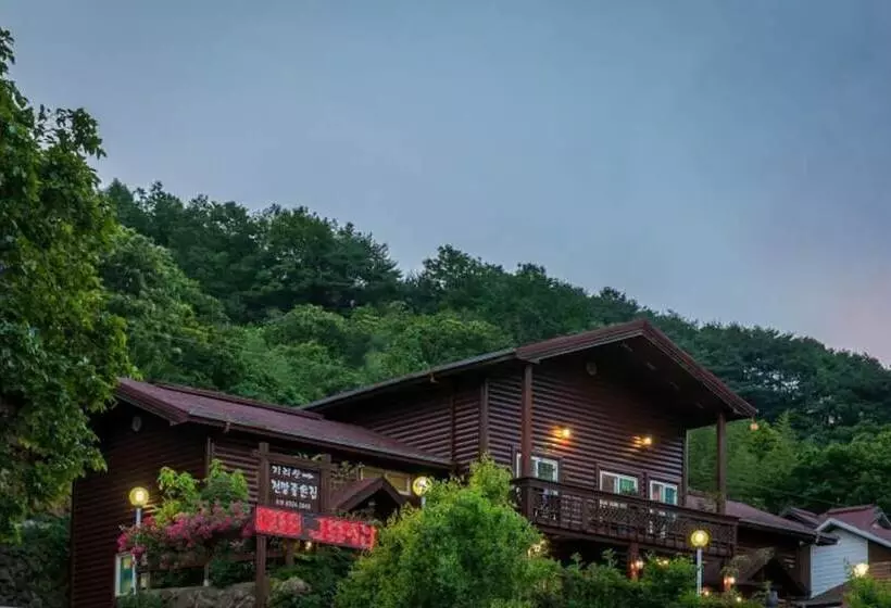 Gurye Jeonmangjoeunjip Pension