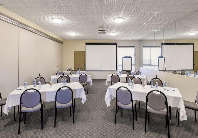 Hotel Breakfree Queanbeyan