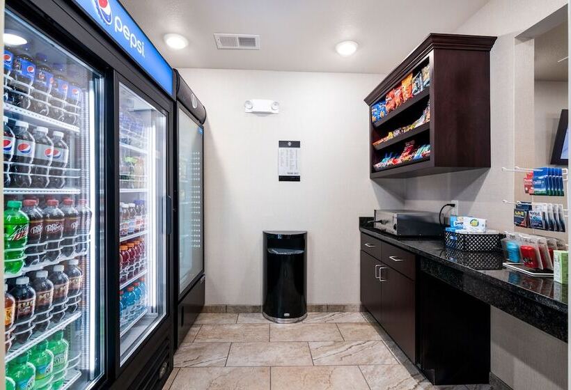 فندق Cobblestone Inn & Suites  Yuma