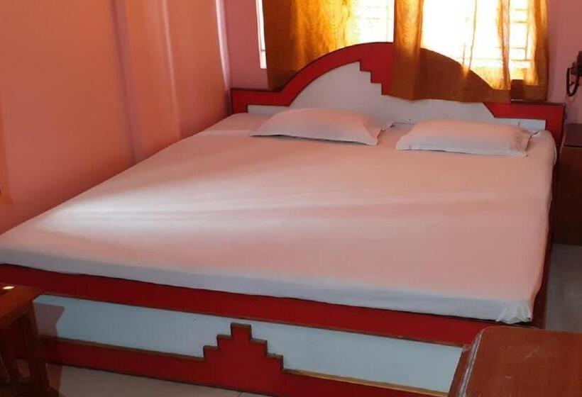 Hotel Goroomgo Sunny Digha