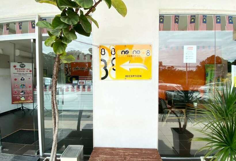 One One 08 Hotel Sungkai