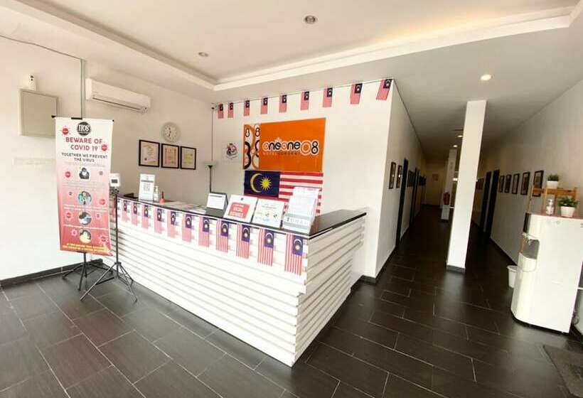 One One 08 Hotel Sungkai