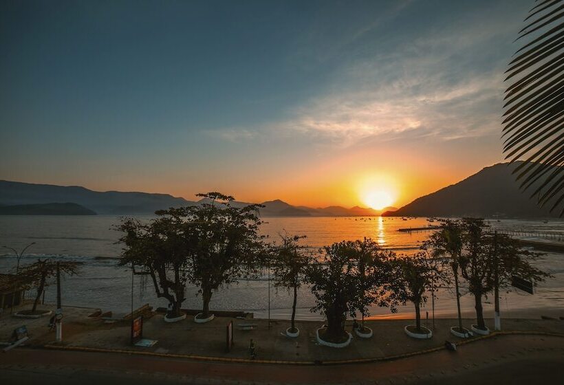 호텔 Ubatuba Praia