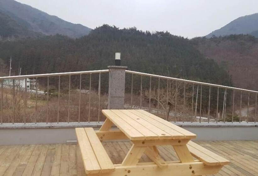 Jangseong Baegilhong Pension