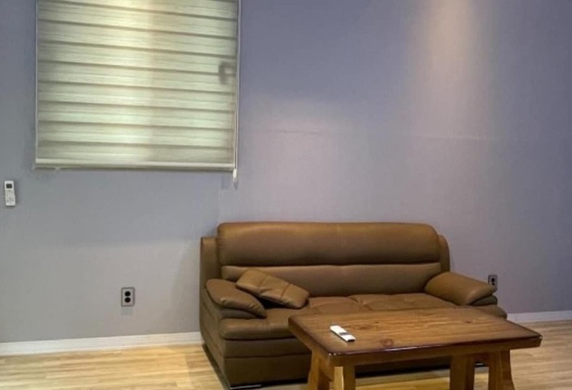 Jangseong Baegilhong Pension