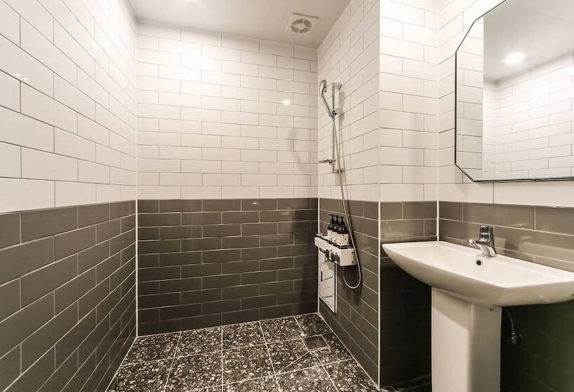 Motel Geojedo Branch Cell Phoenix