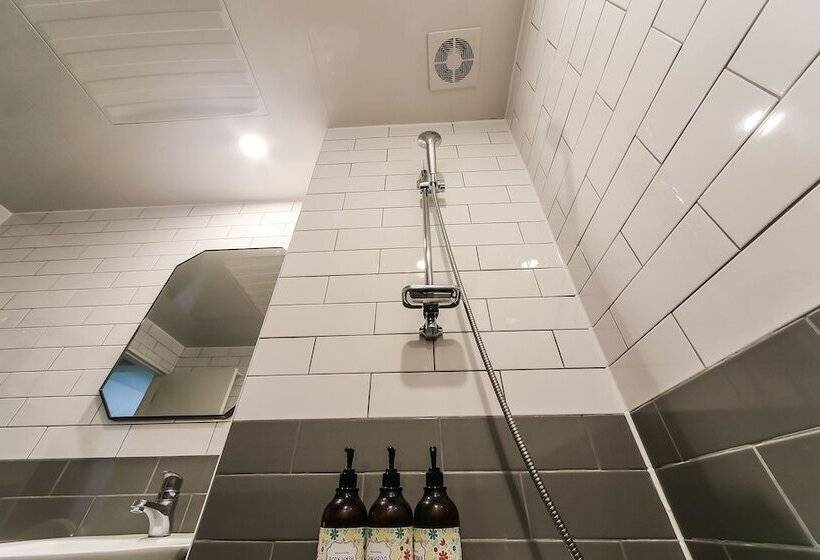 Motel Geojedo Branch Cell Phoenix