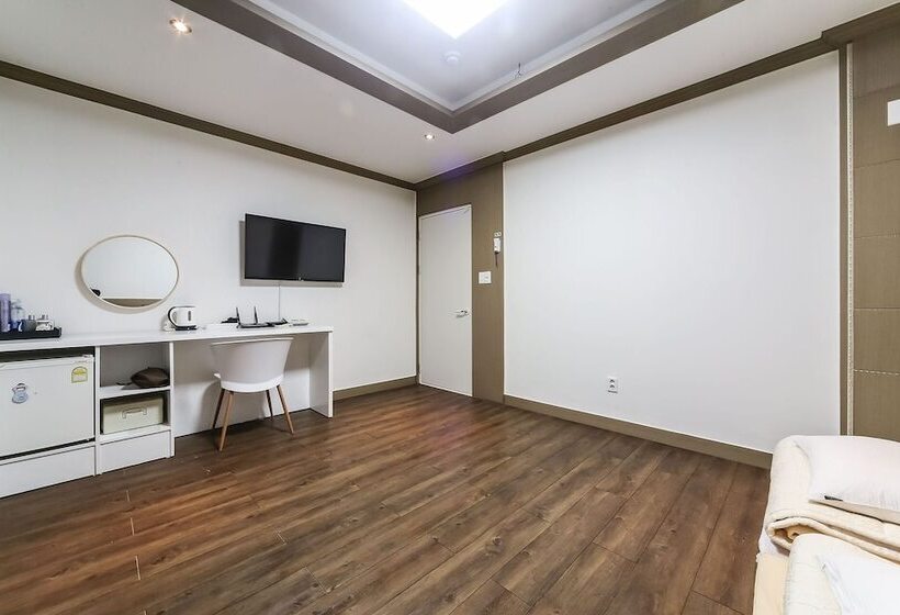 Motel Geojedo Branch Cell Phoenix