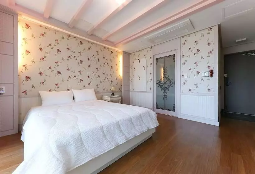 モーテル Taean  Jade Resortel