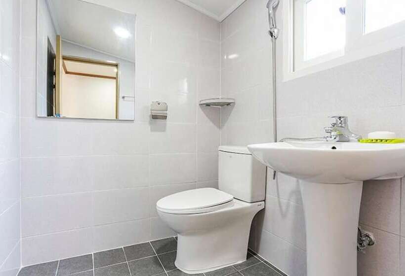 Namhae Anchae Pension