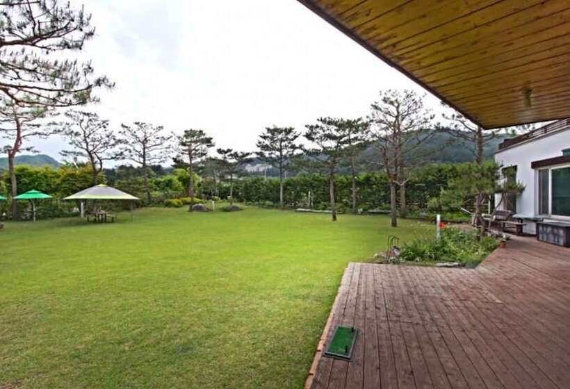 Namyangju Tannenbaum Pension