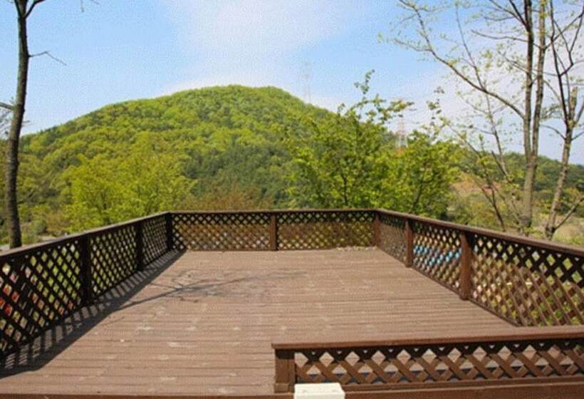 Пансион Chengyang Goun Healing Glamping