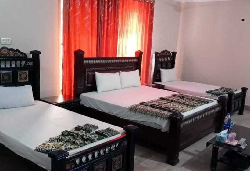 پانسیون Indus Guest House