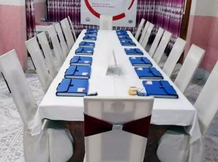 پانسیون Indus Guest House