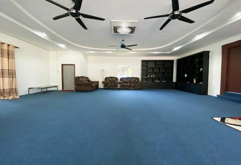 بنسيون Oyo Home 90319 Ambong Bay Resthouse Homes