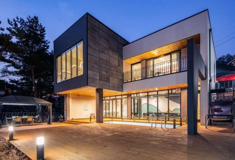 Pensão Pocheon Forest Pool Villa