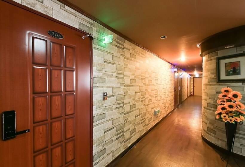 Seosan Cherboug Motel