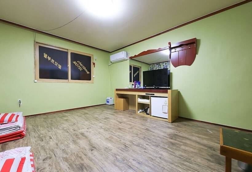 Seosan Cherboug Motel