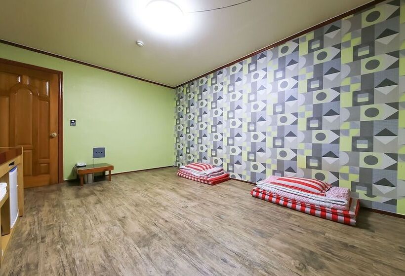 Seosan Cherboug Motel